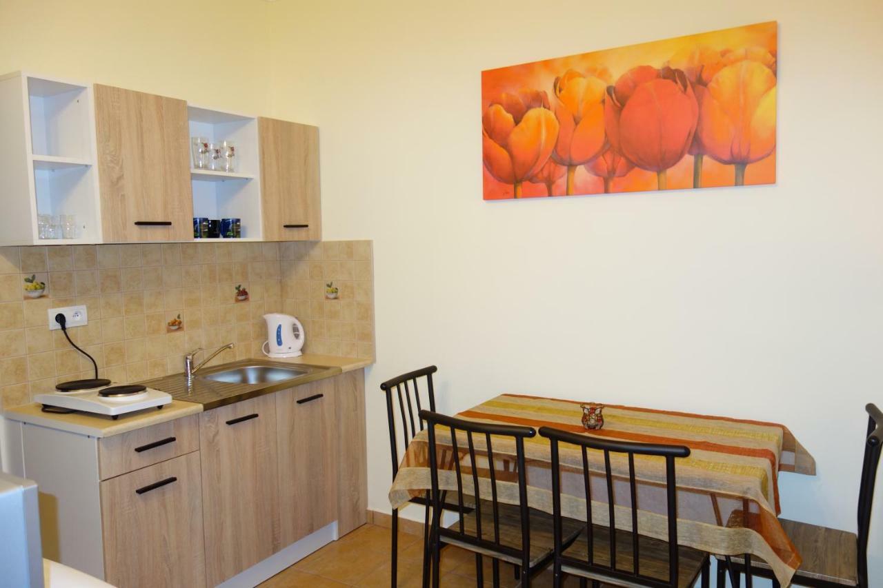 La Familia Apartment สตูโรโว ภายนอก รูปภาพ