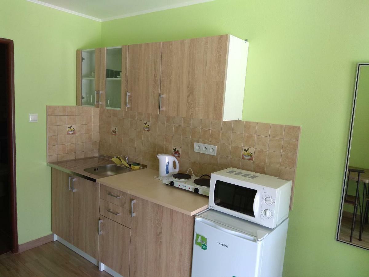 La Familia Apartment สตูโรโว ภายนอก รูปภาพ
