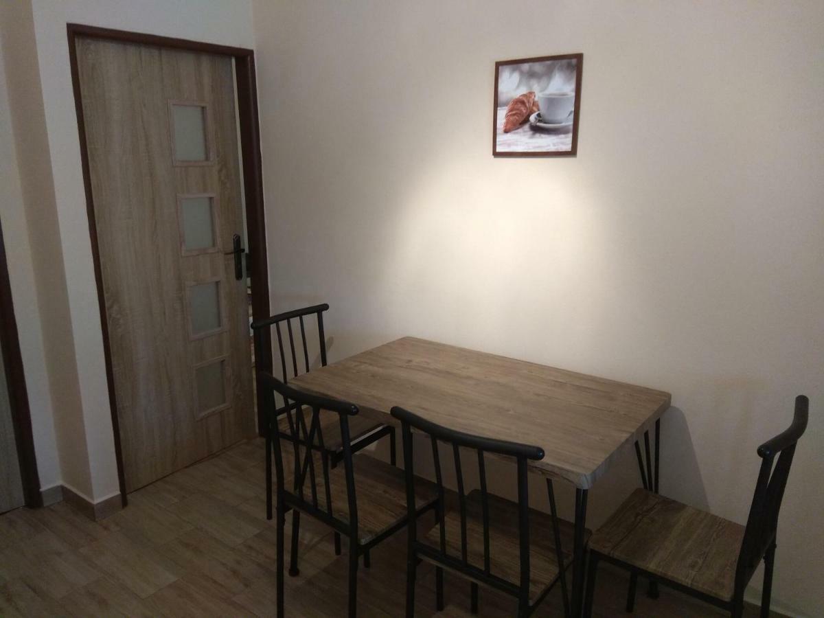 La Familia Apartment สตูโรโว ภายนอก รูปภาพ